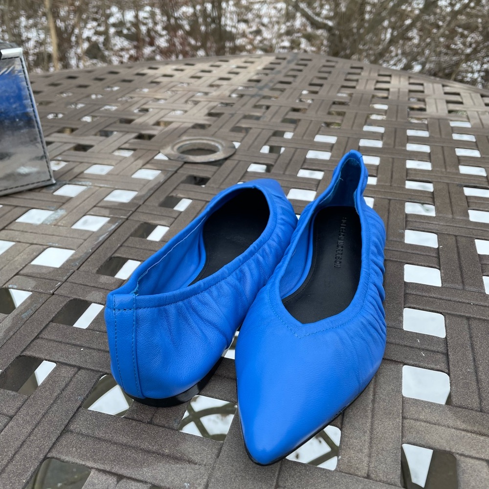 SIGERSON MORRISON LAHELA 7.5 Women's Flat Shoe Blue Retro Quiet Luxury New - Picture 10 of 10